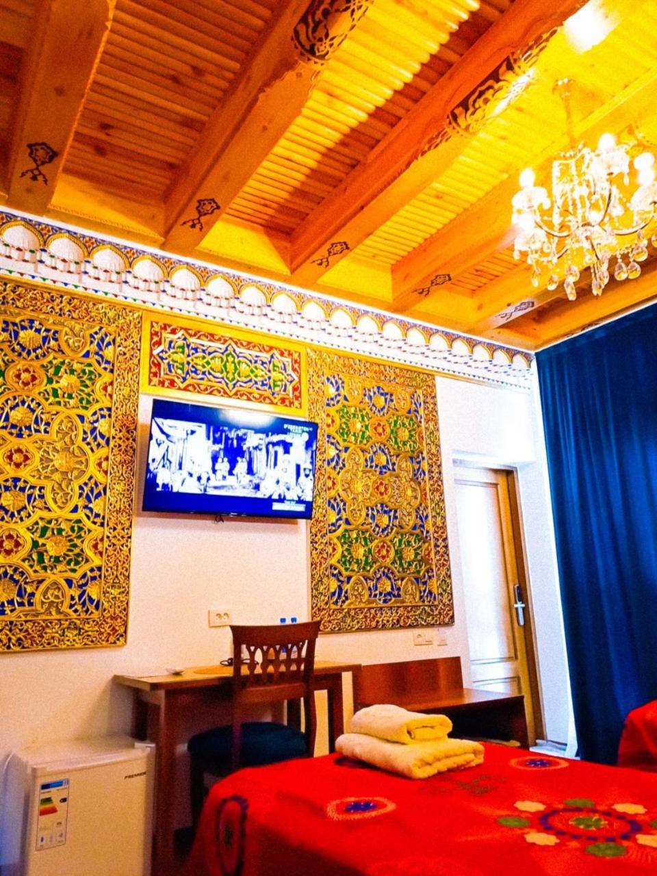 Meros Hotel ブハラ エクステリア 写真