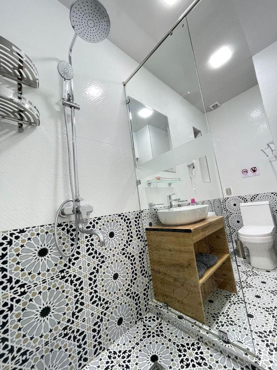Meros Hotel ブハラ エクステリア 写真
